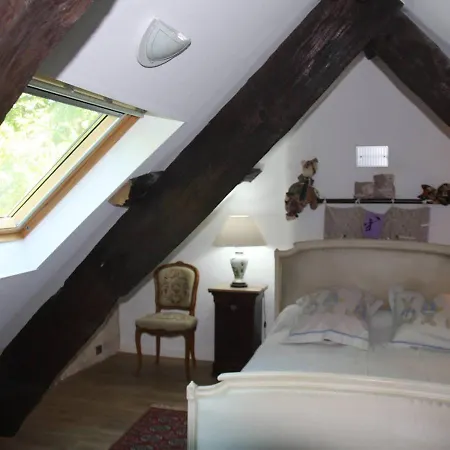 Le Moulin Des Cavaliers Bed & Breakfast *