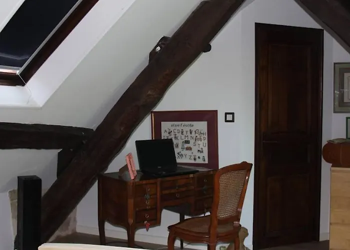 Le Moulin Des Cavaliers Couette-café 3*